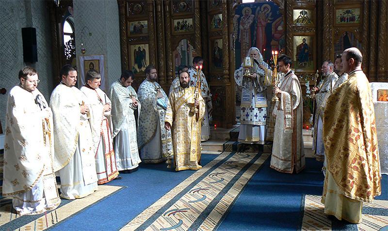 Vizita Preasfințitului Calinic Botoșăneanul